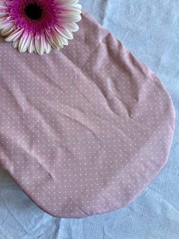 KARREE 34x21CM in ROSA-WEISS gepunktet mit flasch engenähtem Etikett