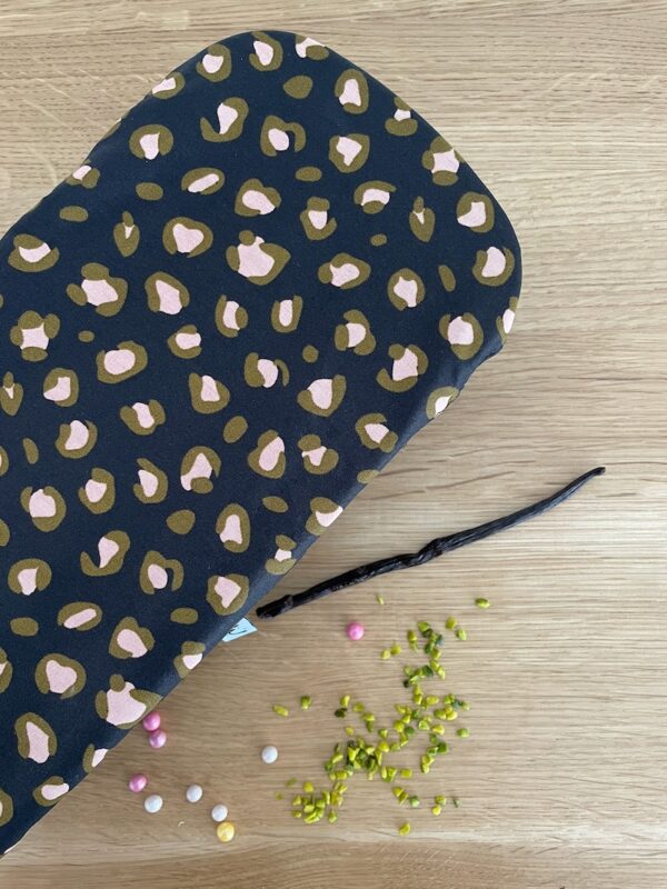 CAKE 26-28 CM mit LEO -Ole!