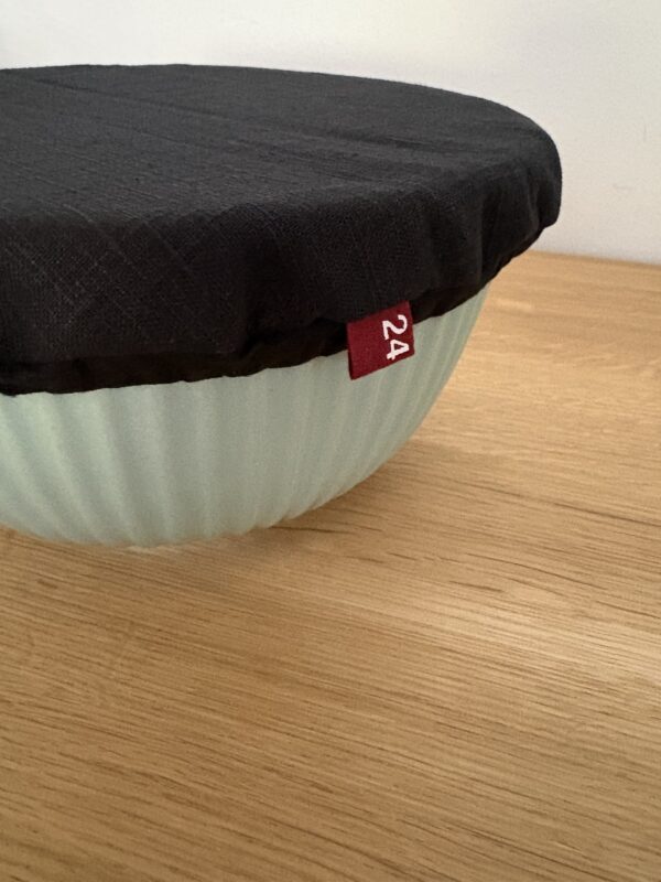 KENNI 24CM in schwarzem LEINEN